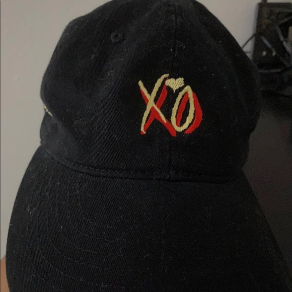 Weeknd Merch - Picture 8 of 16